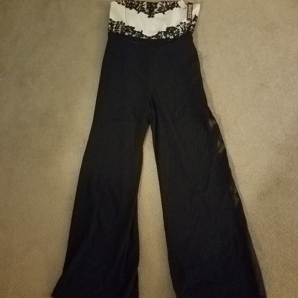 NY&C pant suit